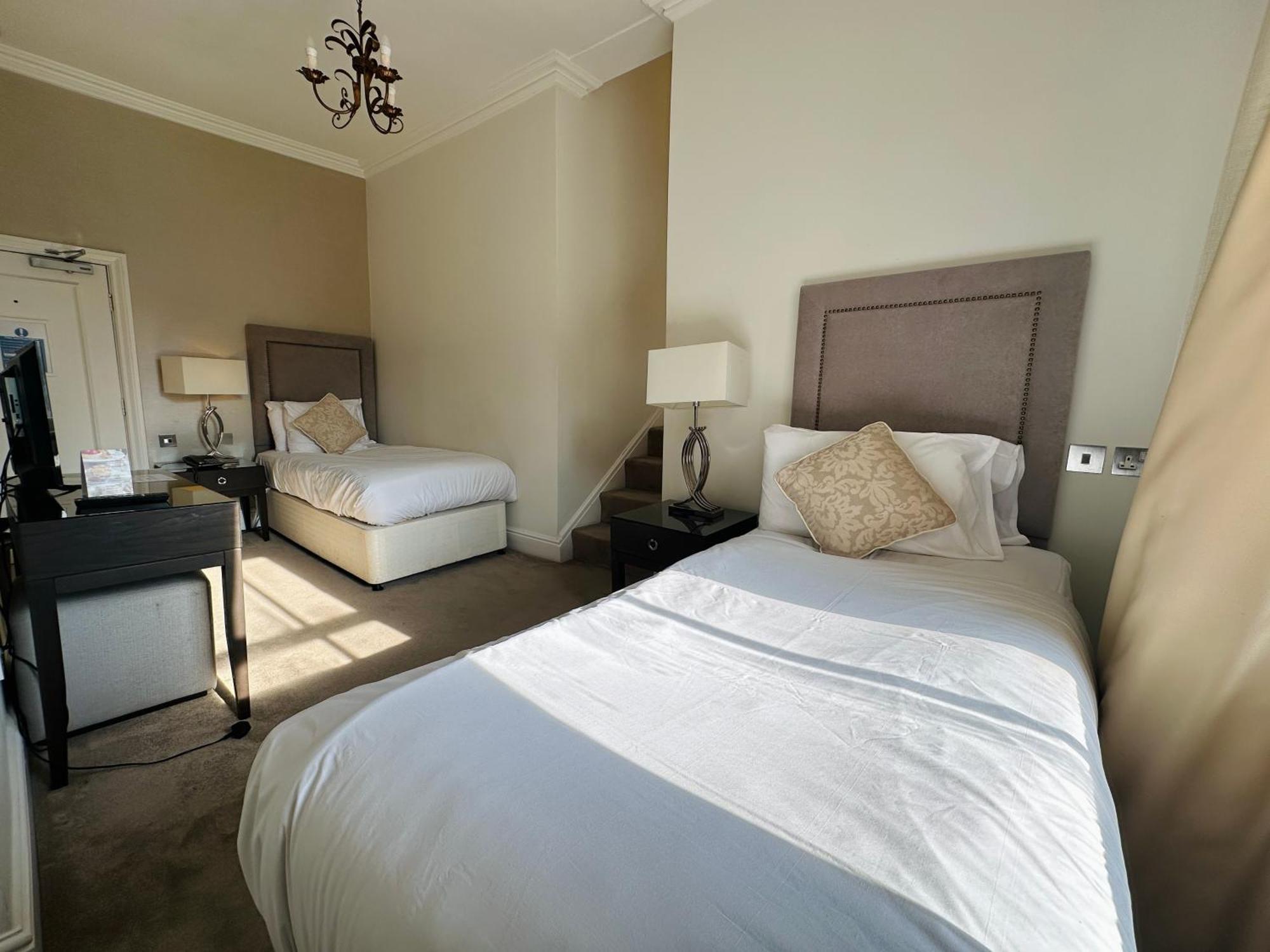 New Bath Hotel & Spa Matlock Bath Exteriör bild